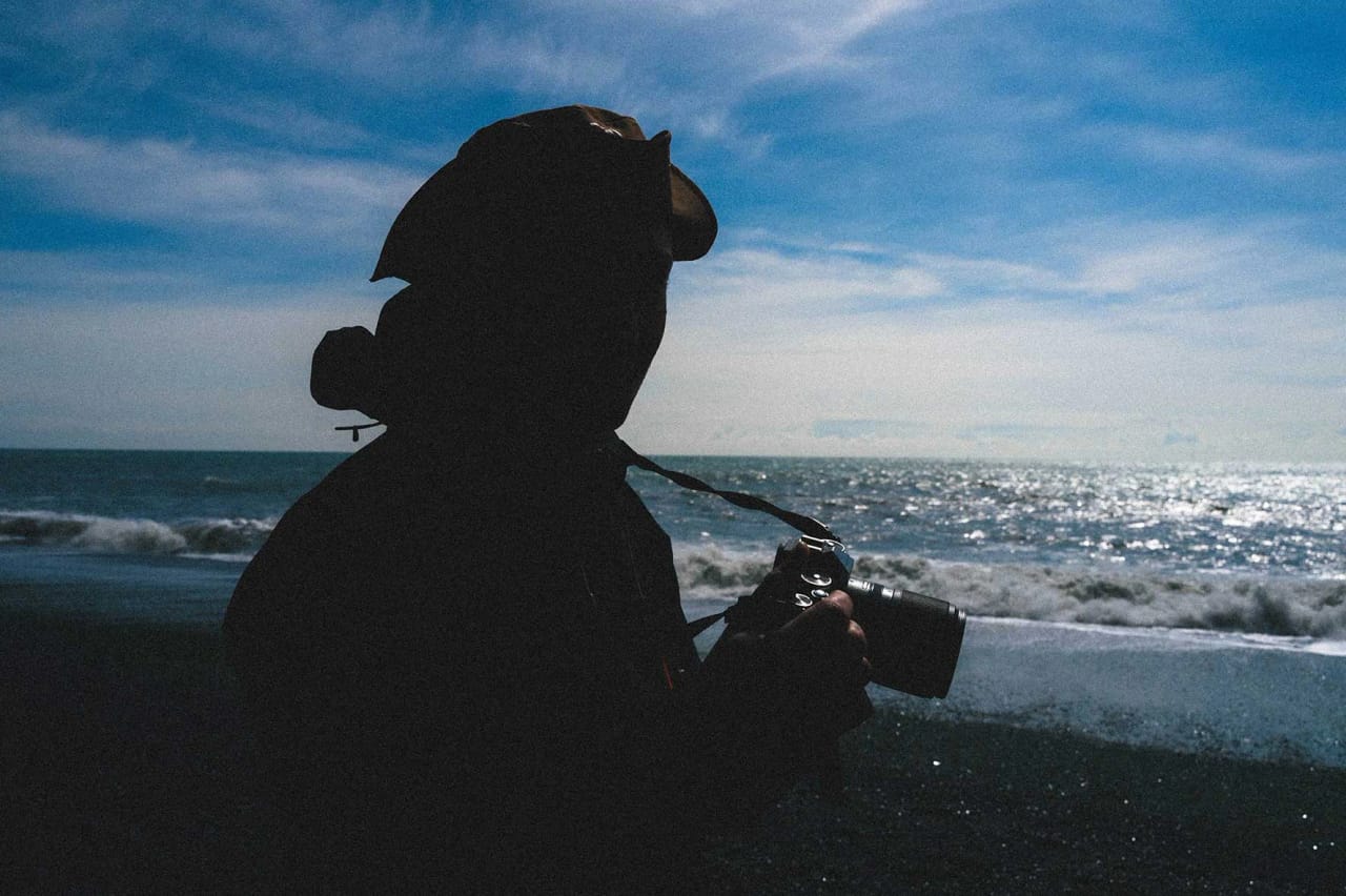 Photographer in the Icelandic highlands